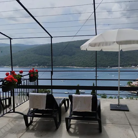 아파트 Bruna With Terrace And Spectacular Sea View *